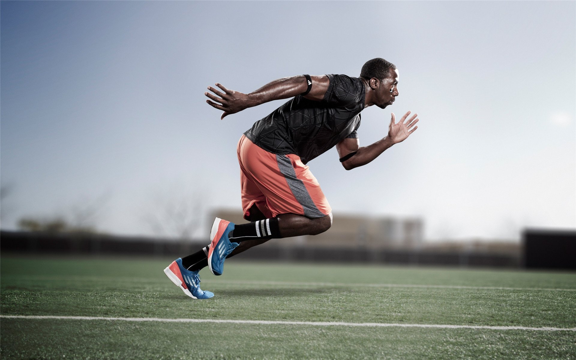 TL选手参与慈善直播活动,慈善赛事