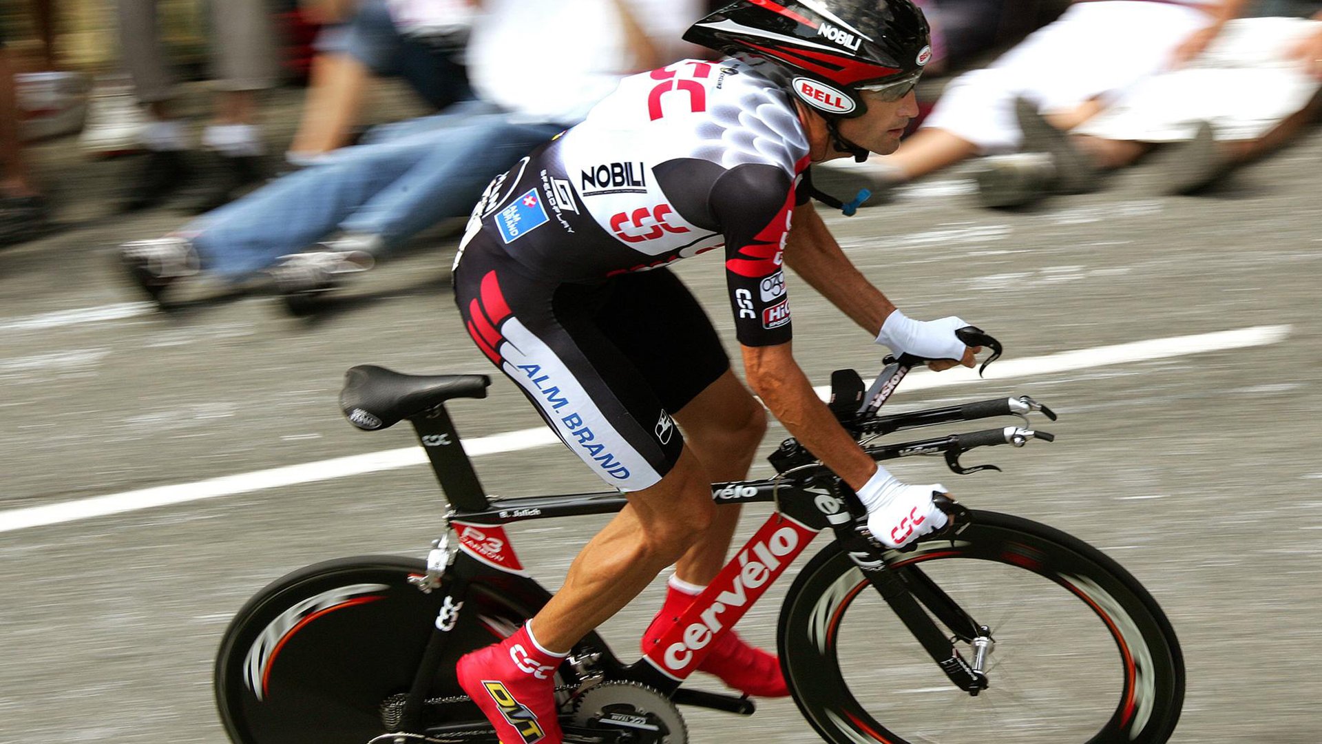 北美球员加盟亚洲联赛,打破传统球员转会,北美球队参加美洲杯吗